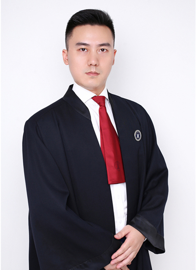 李勇